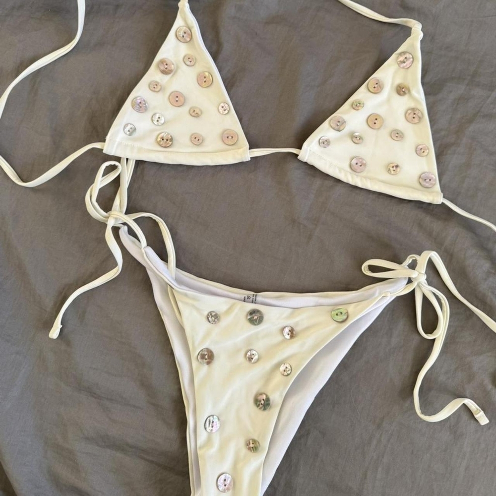 SHEIN Women's Cream Bikinis-and-tankini-sets